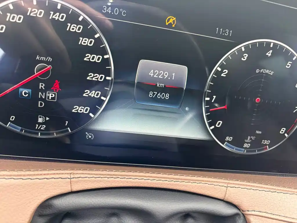 Mercedes-Benz S-Class — миниатюра 7