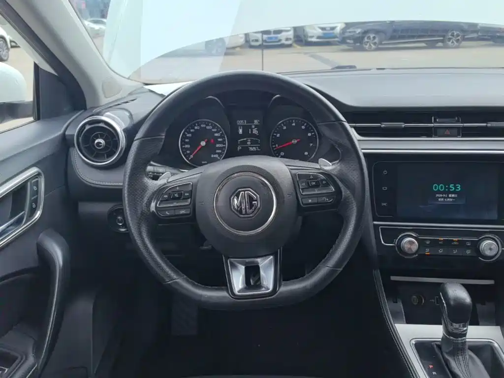 MG MG6 — миниатюра 11