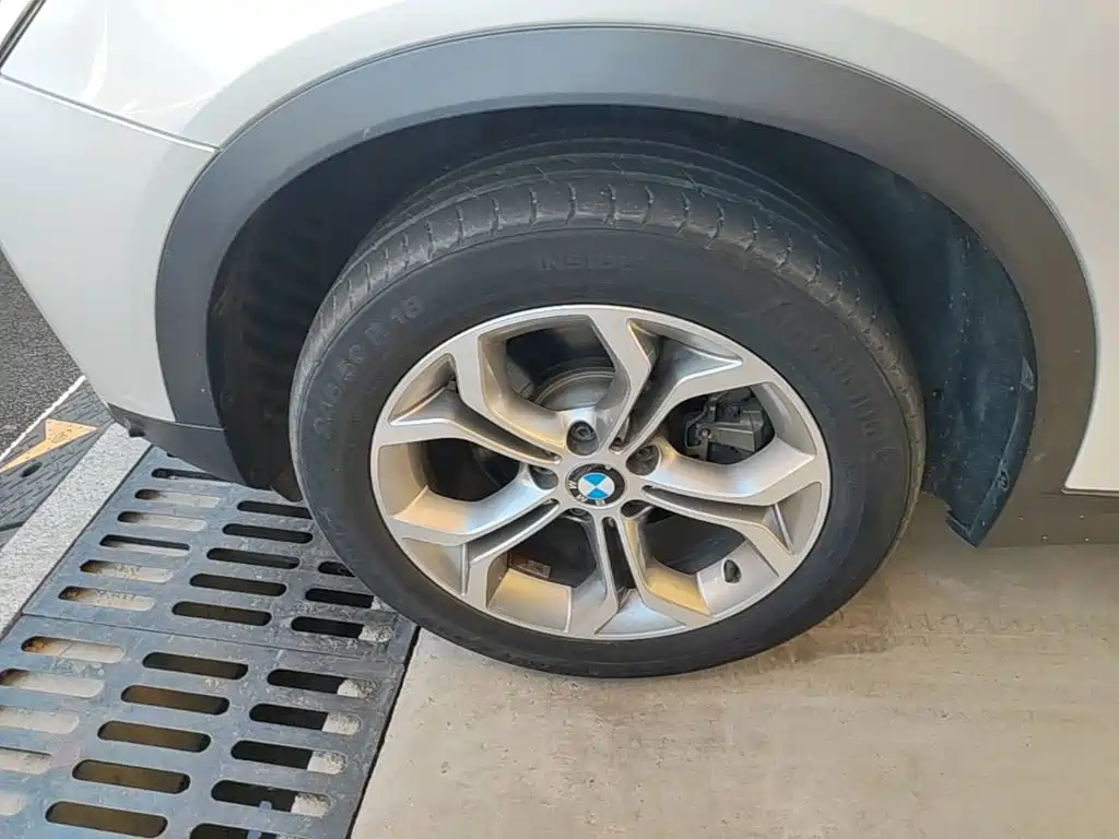 BMW X3 (Import) — миниатюра 23