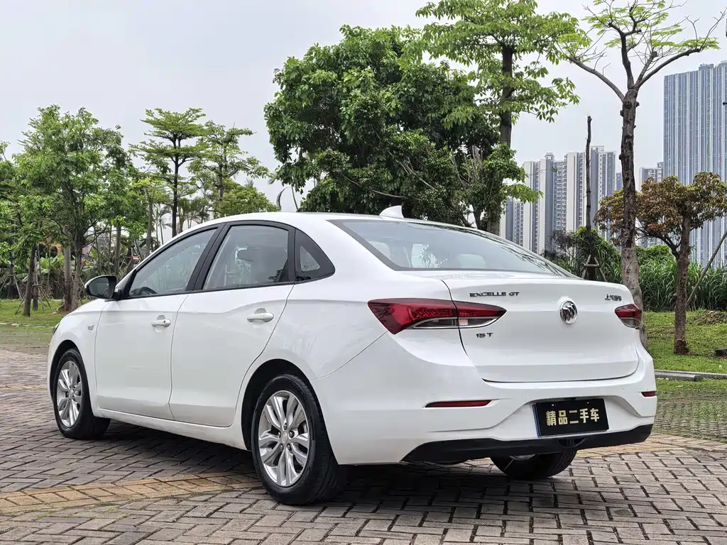 Buick Excelle — миниатюра 6