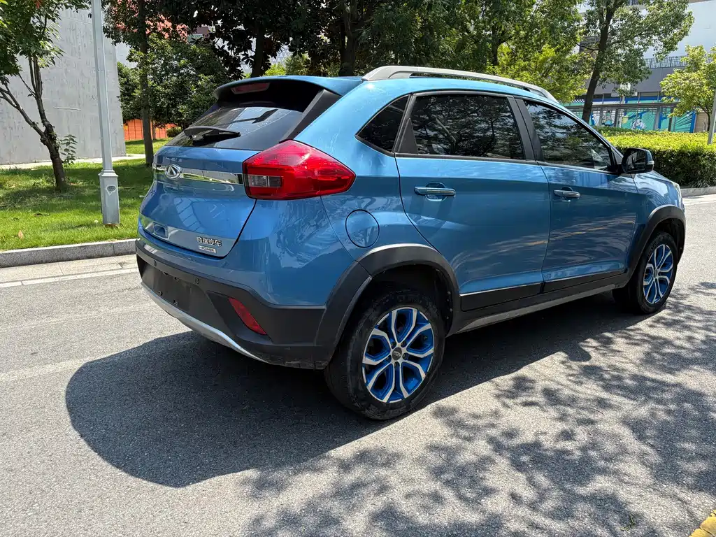 Chery New Energy Tiggo 3xe — миниатюра 9