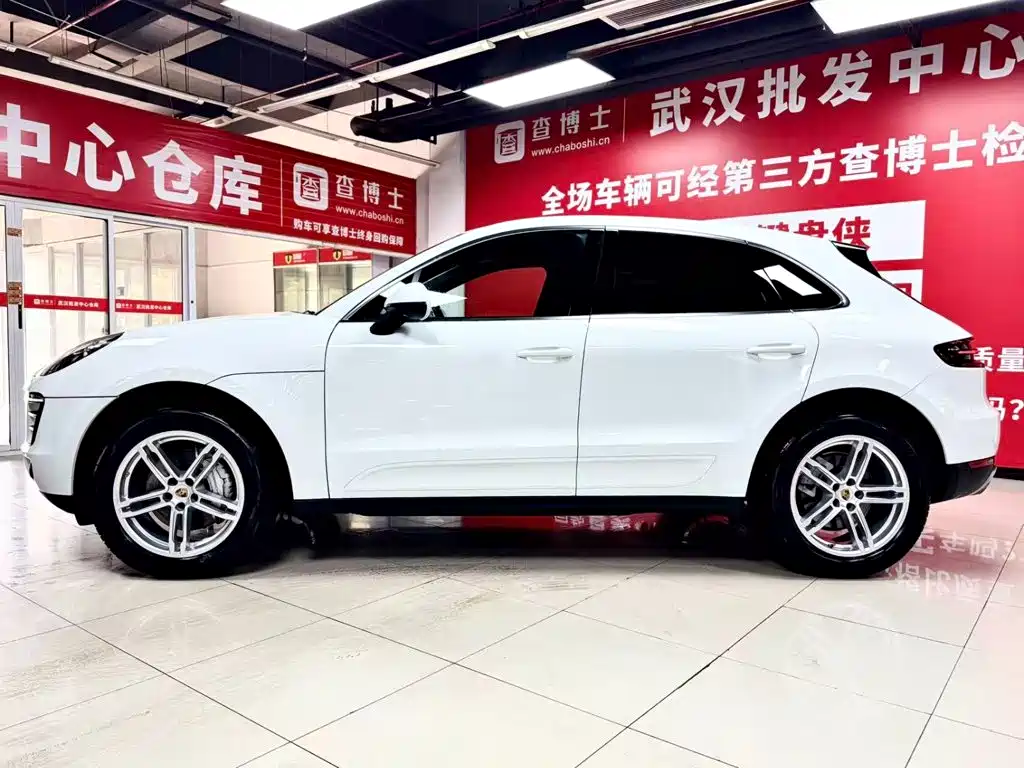 Porsche Macan — миниатюра 4