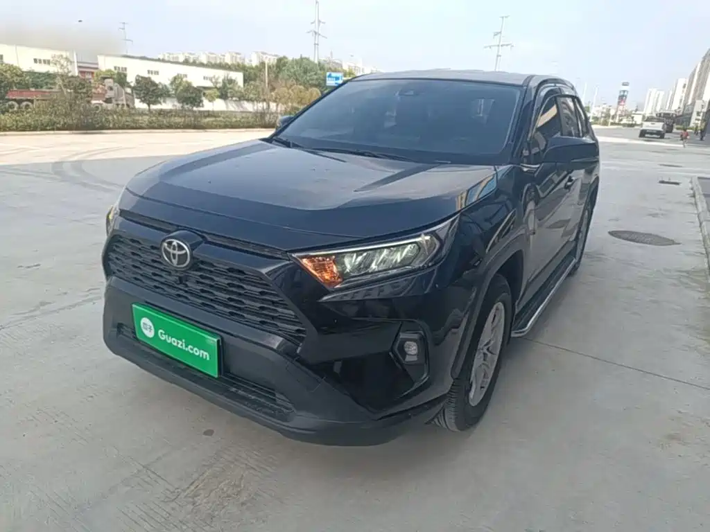 Toyota RAV4 — миниатюра 2