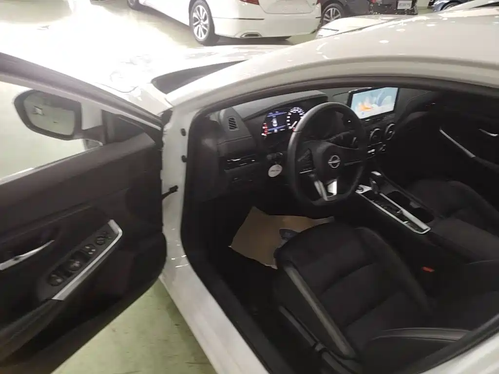 Nissan Sylphy — миниатюра 16
