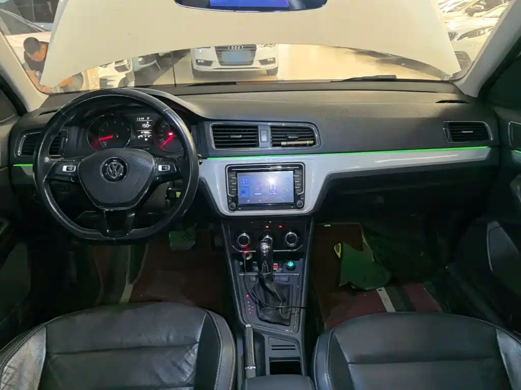 Volkswagen Gran Lavida — миниатюра 10