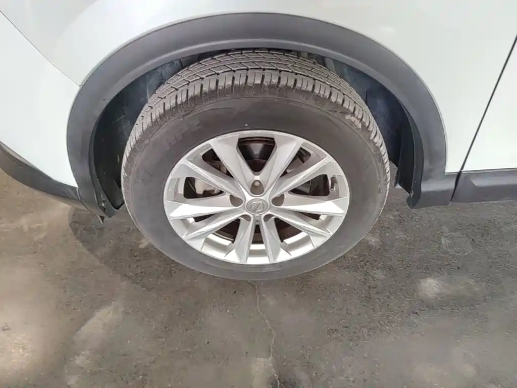Nissan Qashqai — миниатюра 23