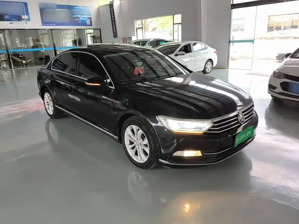 Volkswagen Magotan — миниатюра 4