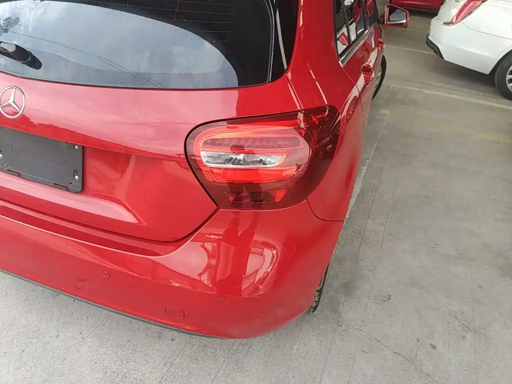 Mercedes-Benz A-Class (Import) — миниатюра 8