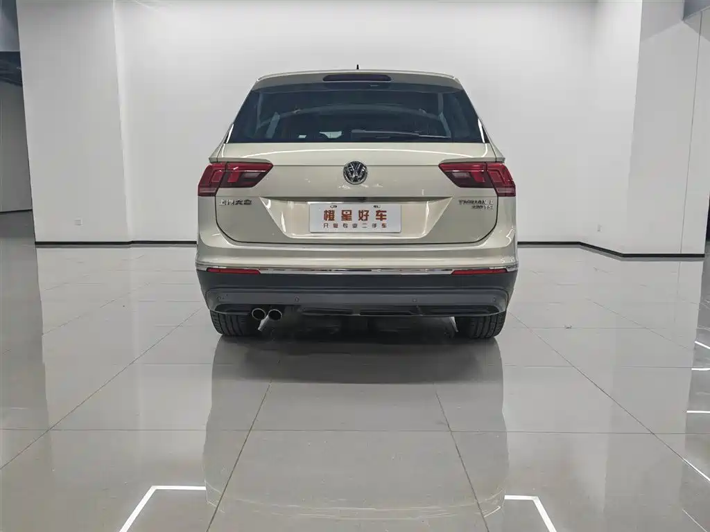 Volkswagen Tiguan L — миниатюра 4