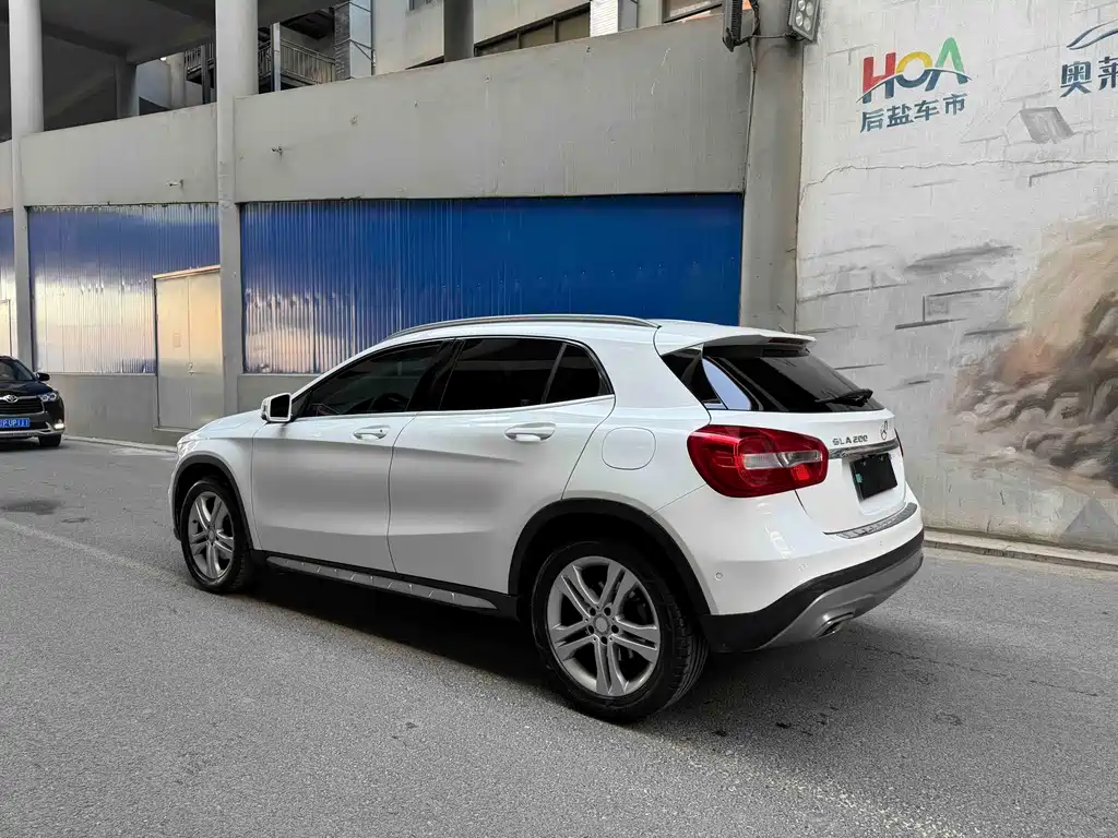 Mercedes-Benz GLA — миниатюра 5