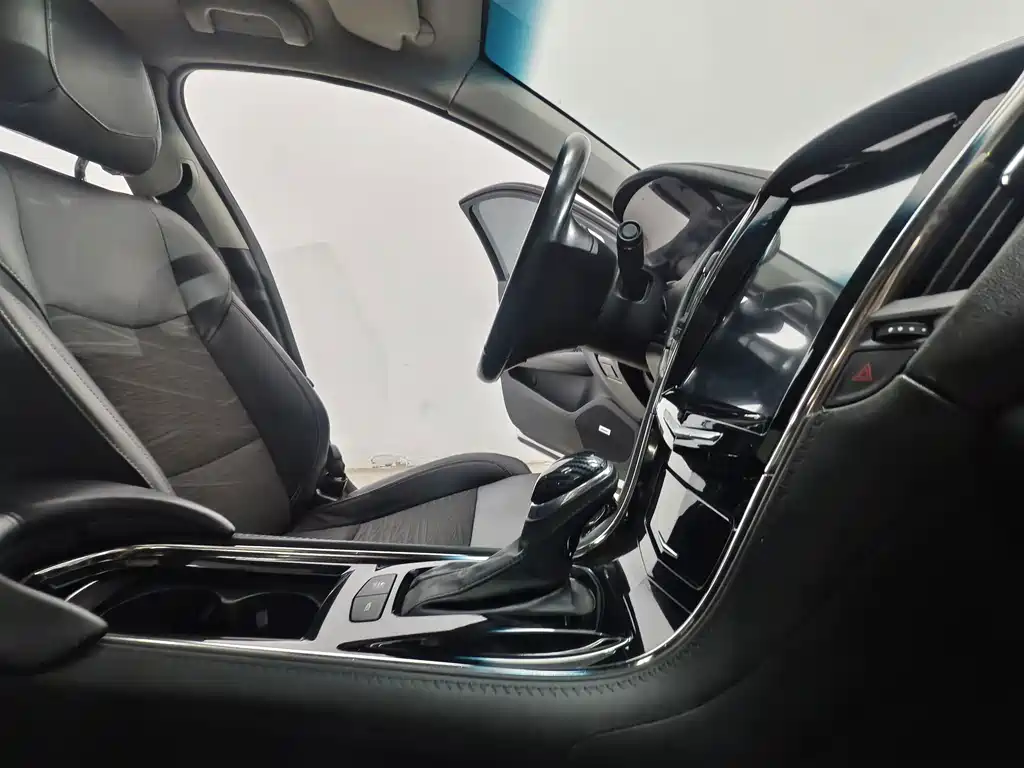 Cadillac ATS-L — миниатюра 15
