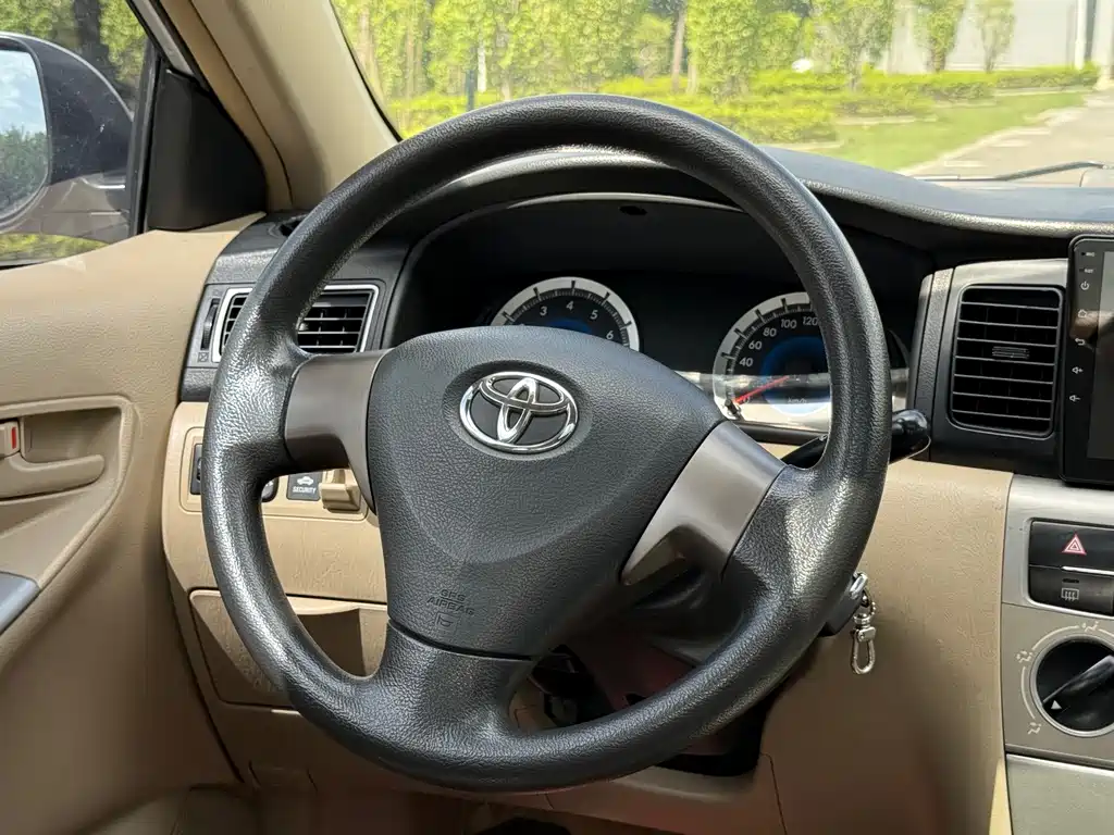 Toyota Corolla — миниатюра 9