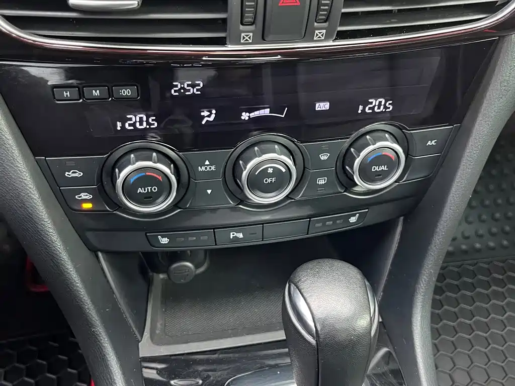 Mazda Atenza — миниатюра 20