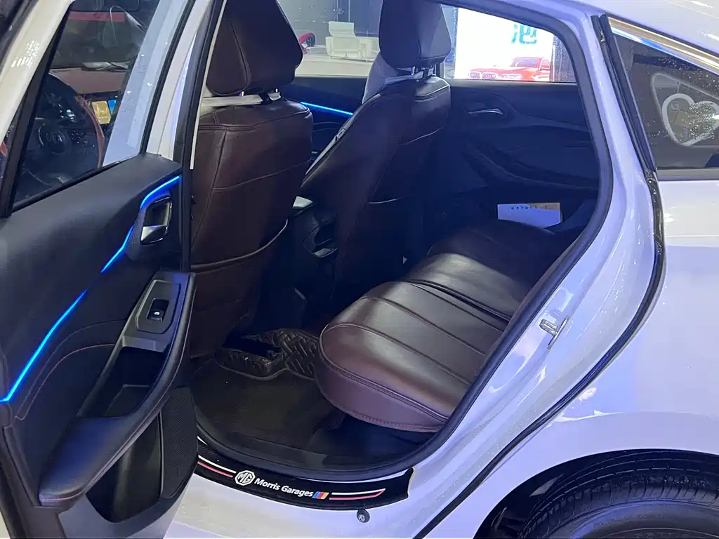 MG 5 2023 180DVVT MT