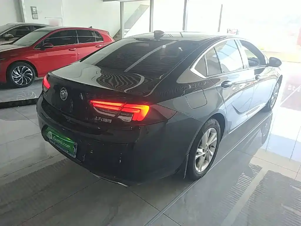 Buick Regal — миниатюра 7