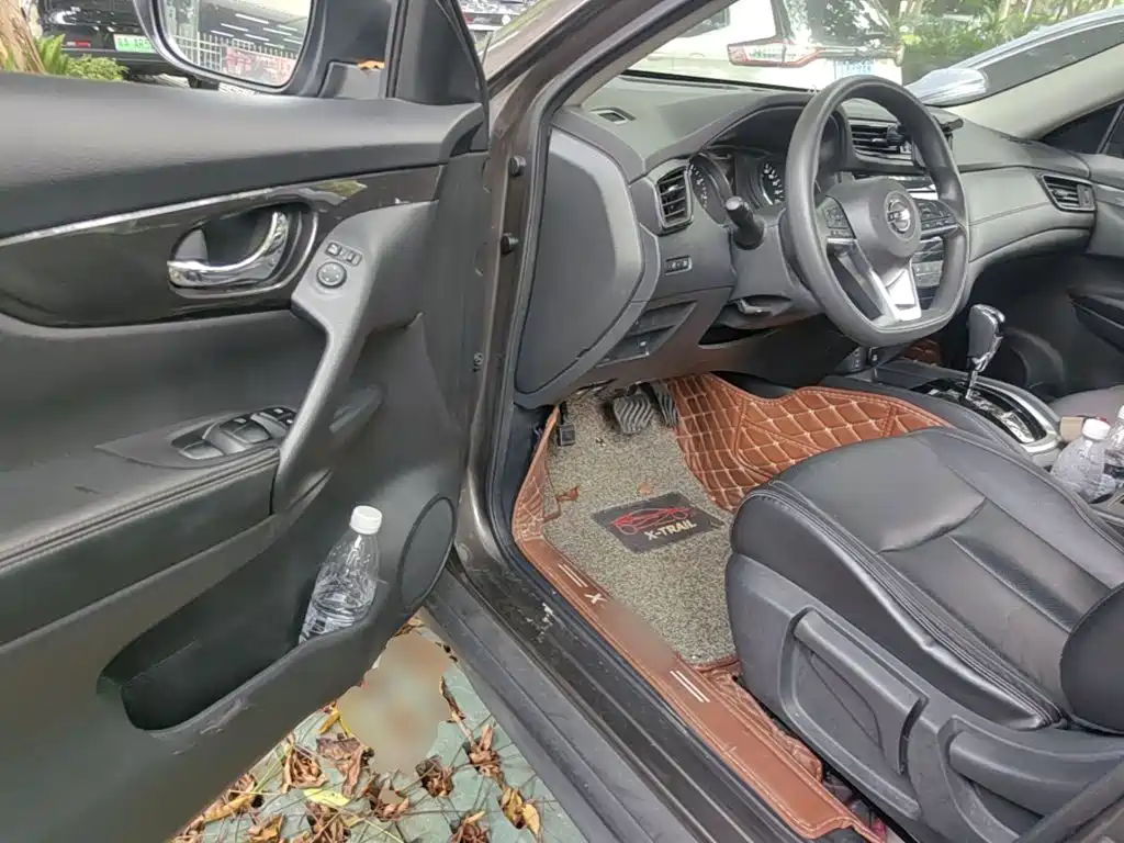Nissan X-Trail — миниатюра 16