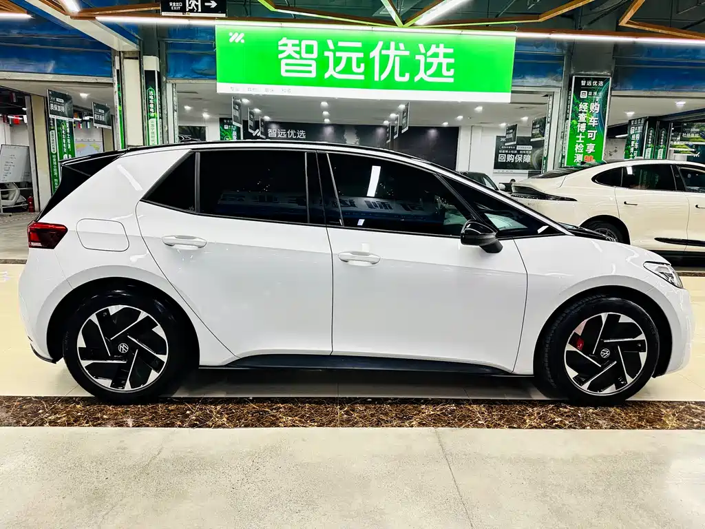 Volkswagen ID.3 — миниатюра 5