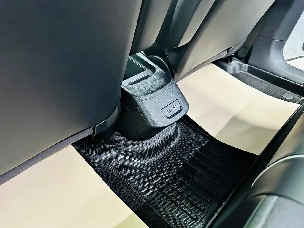 Volkswagen ID.3 — миниатюра 33