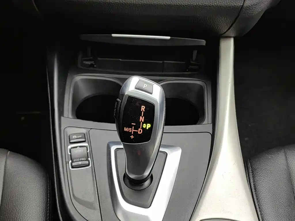 BMW 1 Series (Import) — миниатюра 13
