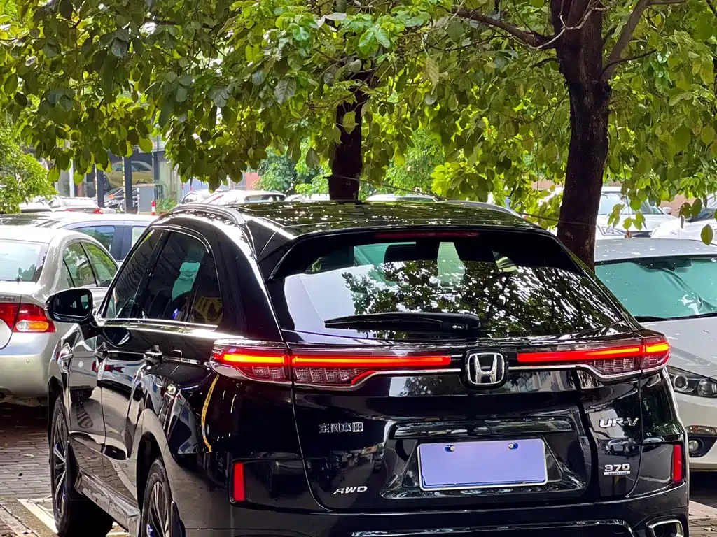 Honda UR-V — миниатюра 3