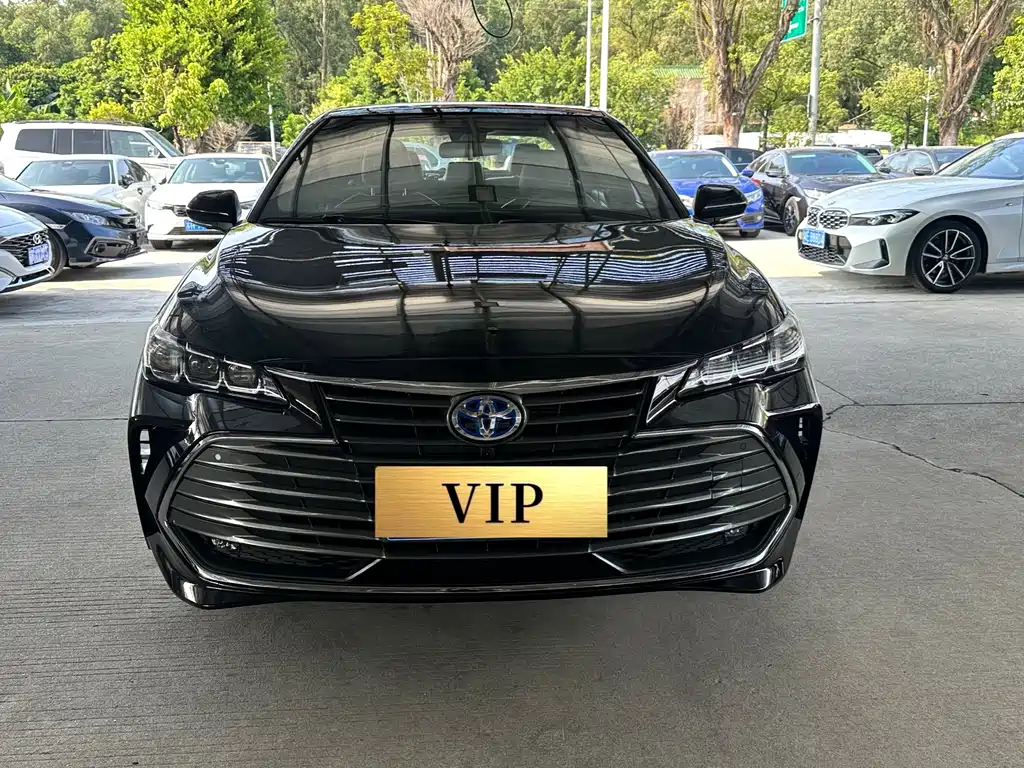 Toyota Avalon — миниатюра 2
