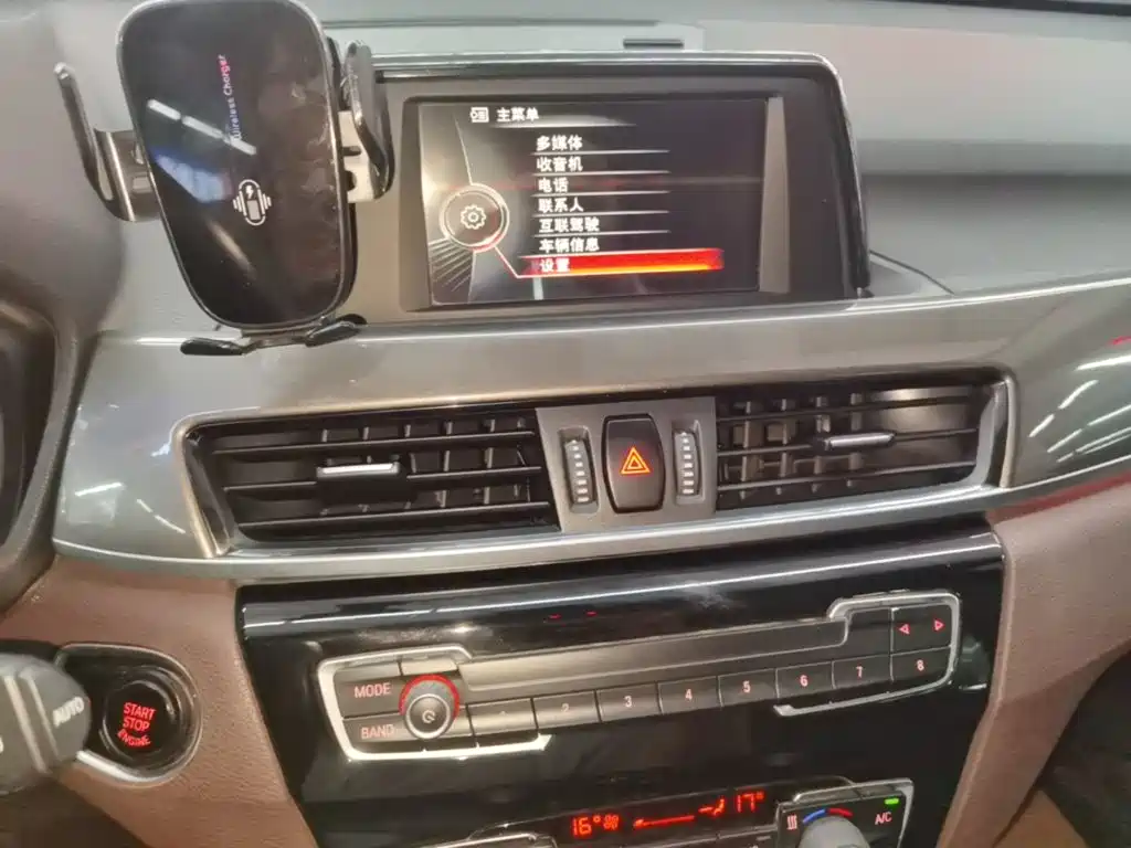 BMW X1 — миниатюра 13