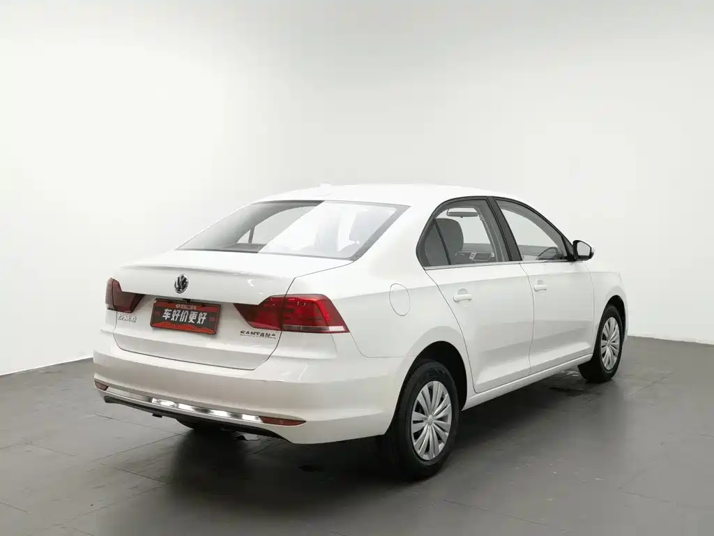 Volkswagen Santana — миниатюра 2
