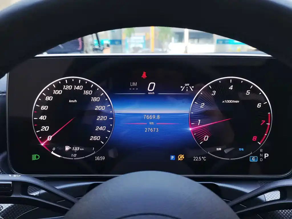 Mercedes-Benz C-Class — миниатюра 17