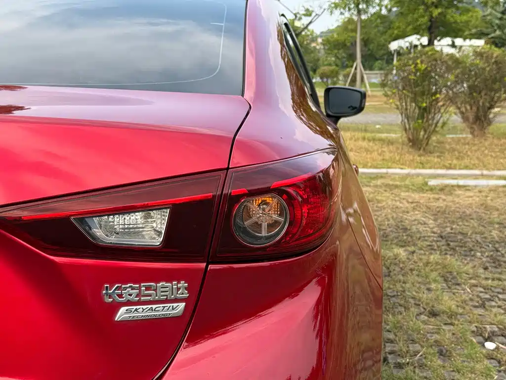 Mazda 3 Axela — миниатюра 20