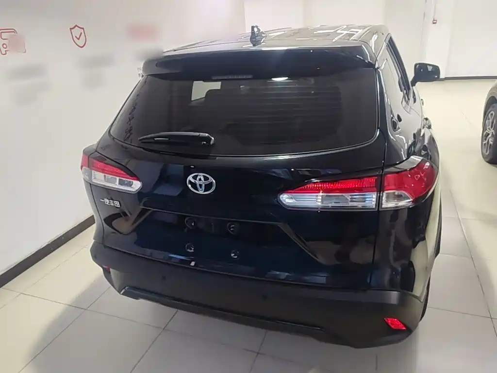 Toyota Corolla Cross — миниатюра 6