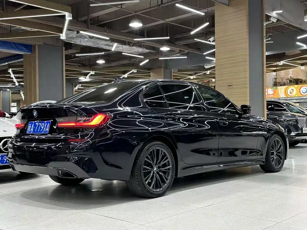 BMW 3 Series — миниатюра 6