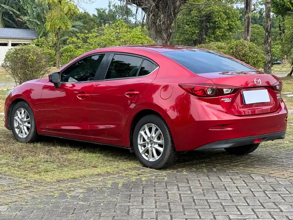 Mazda 3 Axela — миниатюра 12