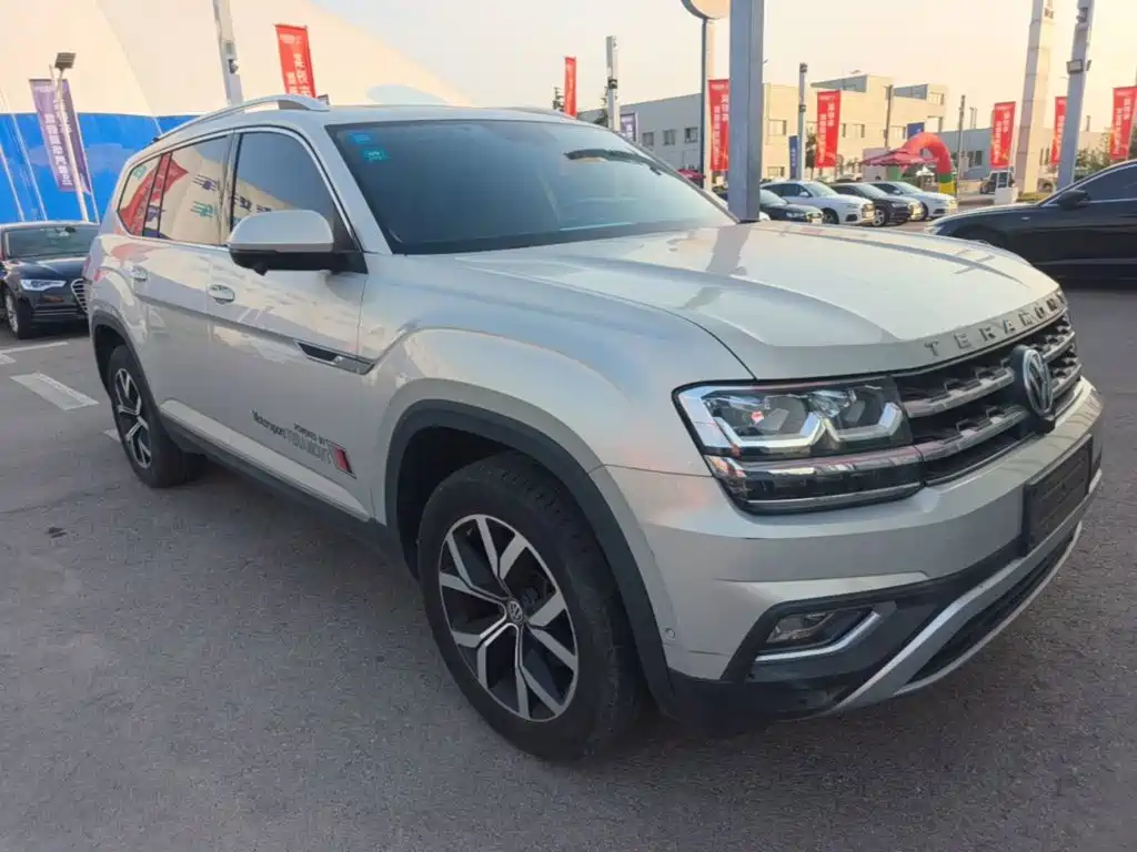Volkswagen Teramont — миниатюра 4
