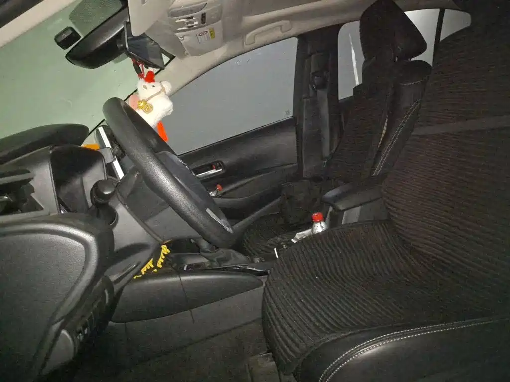 Toyota Corolla — миниатюра 12