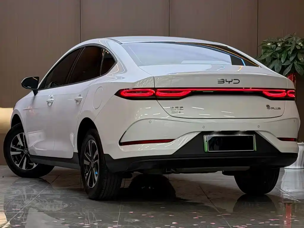 BYD Qin PLUS — миниатюра 4