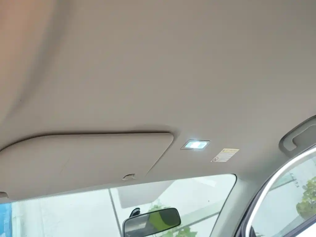 Roewe Clever — миниатюра 14