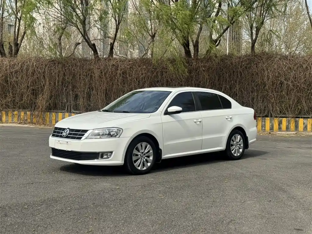 Volkswagen Lavida 2016