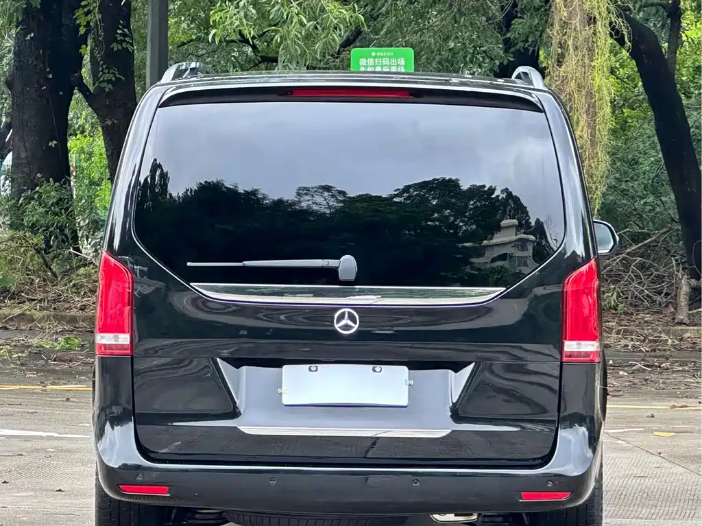 Mercedes-Benz V-Class — миниатюра 19