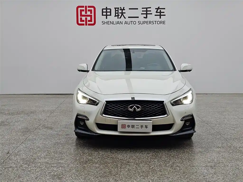 Infiniti Q50L 2019 2.0T 30
