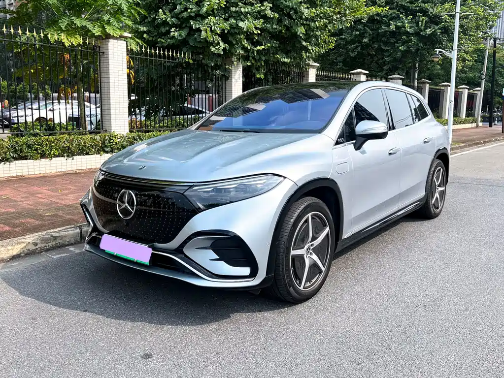 Mercedes-Benz EQS SUV