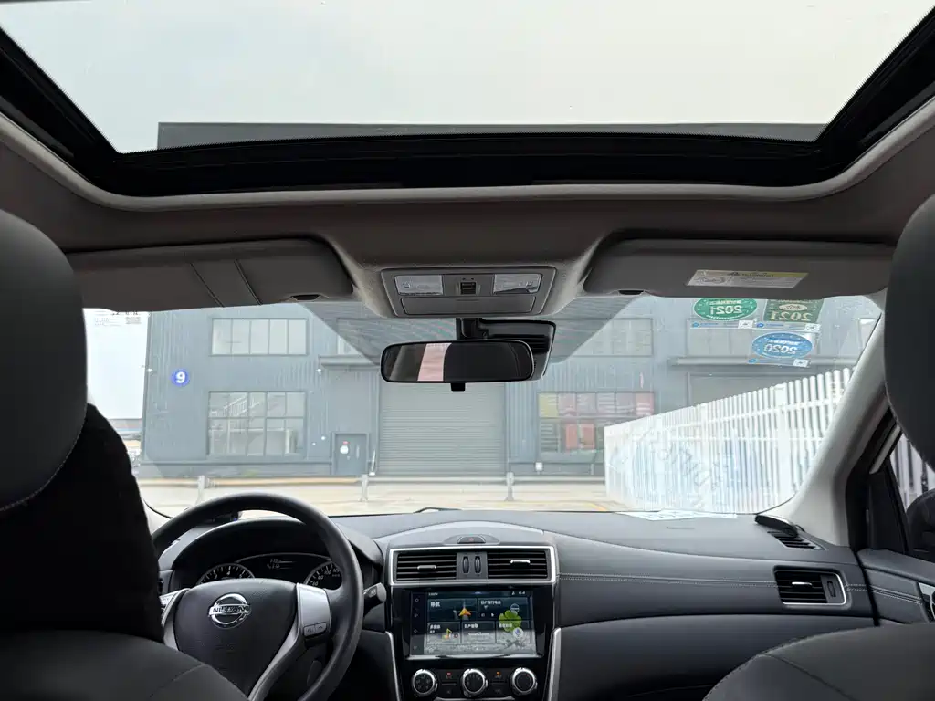 Nissan Tiida 2019 1.6L CVT Smart VI