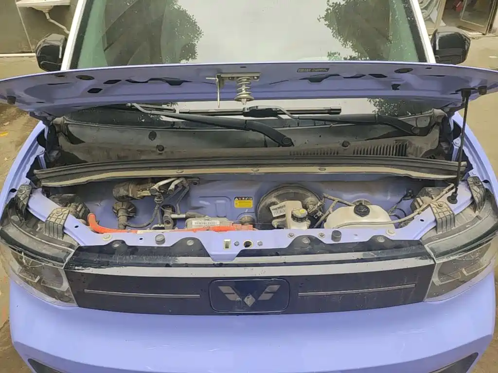 Wuling MINIEV — миниатюра 20