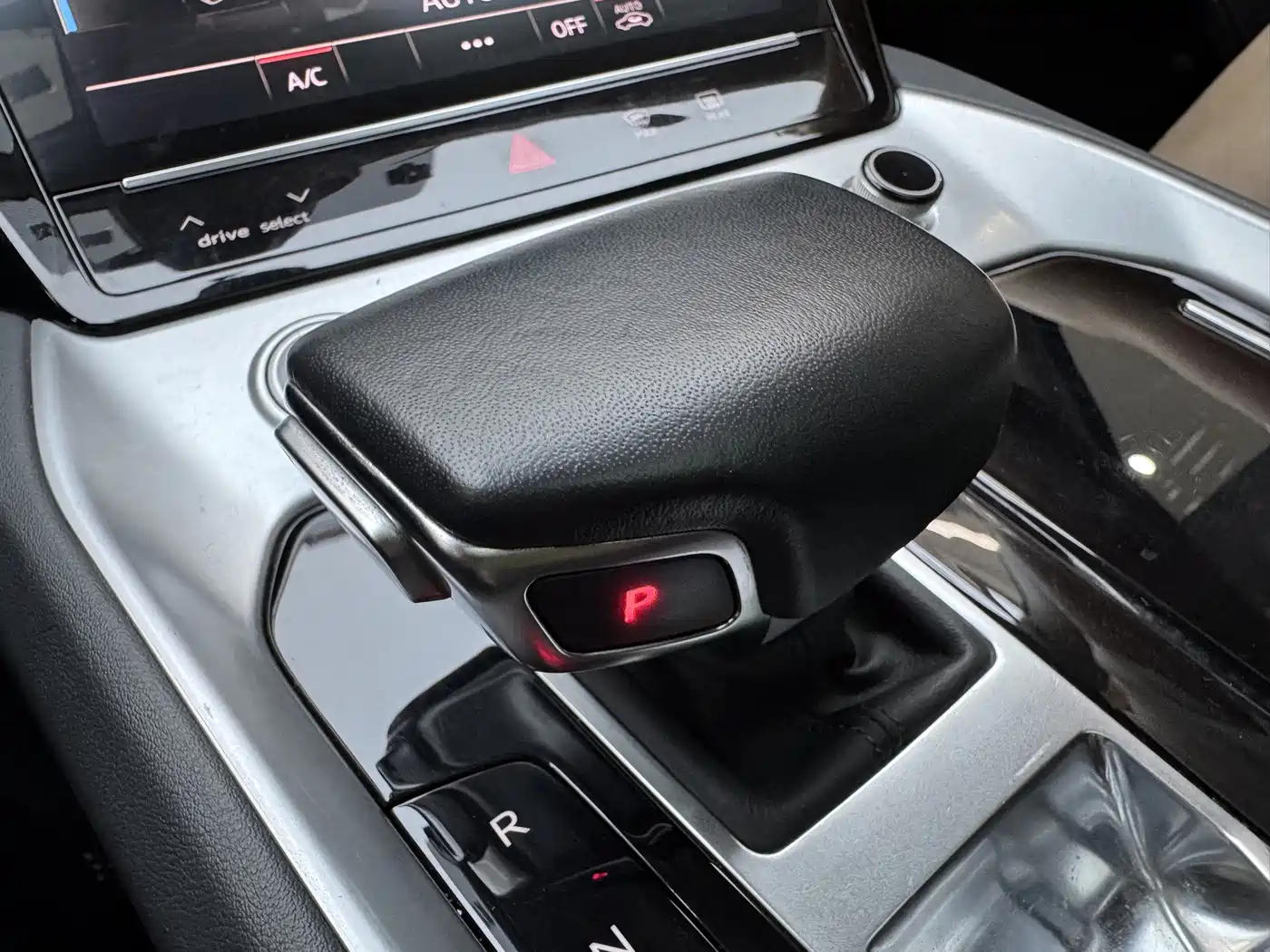Audi Q6 id 4655209 из Китая 37