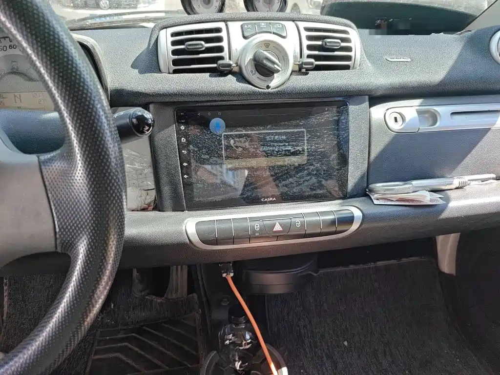 smart Smart Fortwo — миниатюра 9
