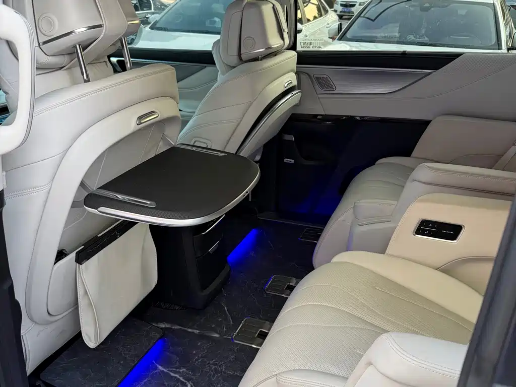 Buick GL8 Hybrid — миниатюра 19