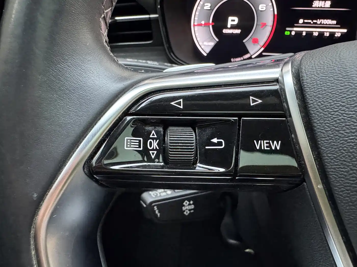 Audi Q6 id 4655209 из Китая 38