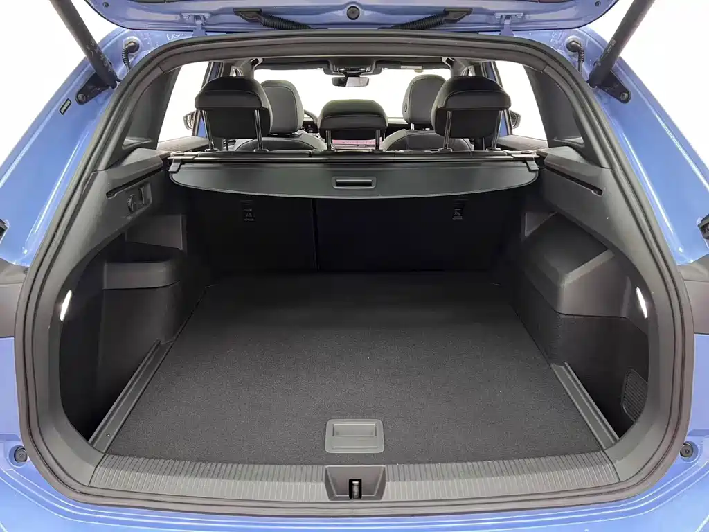 Volkswagen Tiguan L — миниатюра 27