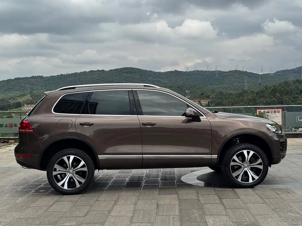 Volkswagen Touareg — миниатюра 19
