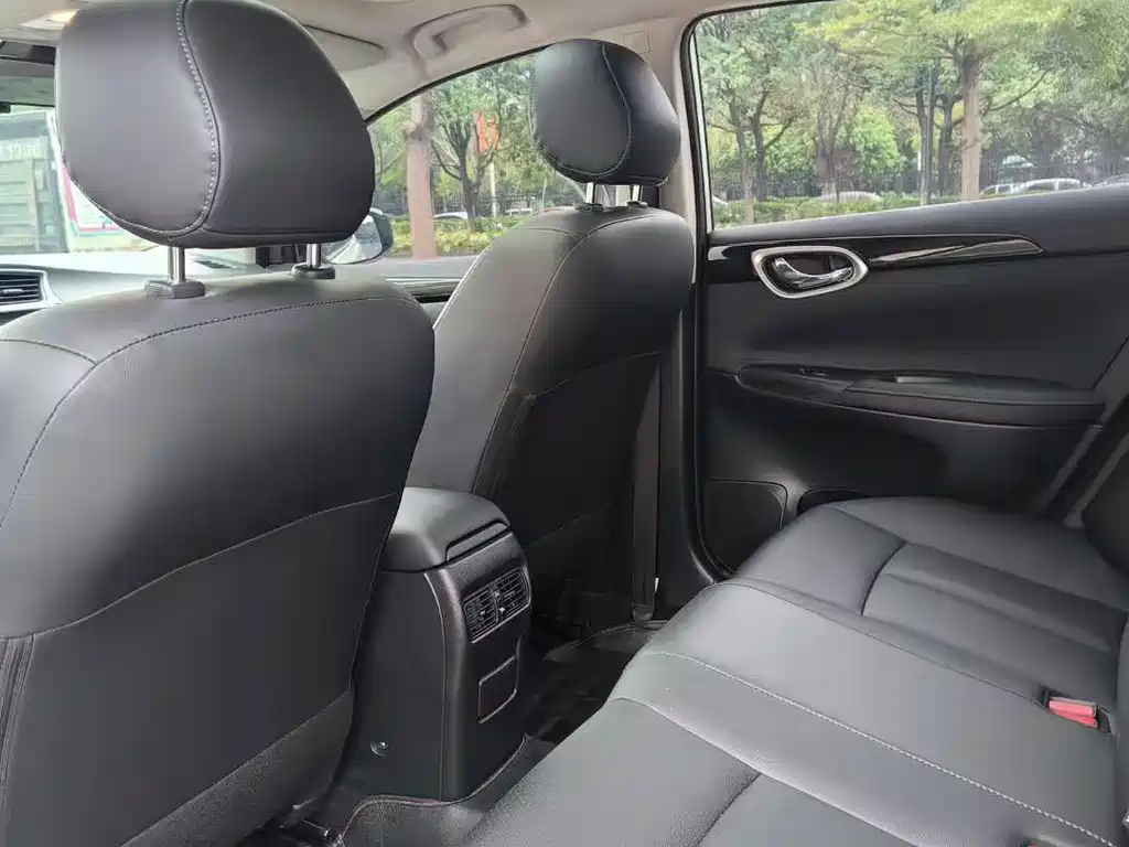 Nissan Sylphy — миниатюра 6