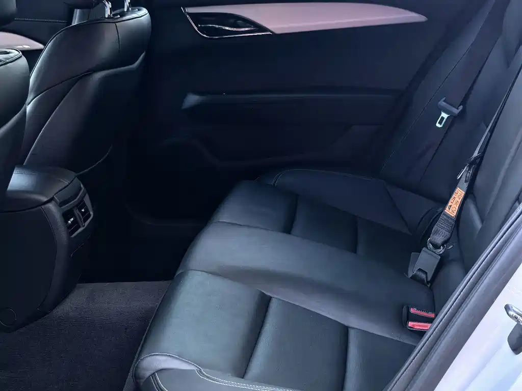 Cadillac ATS-L — миниатюра 16